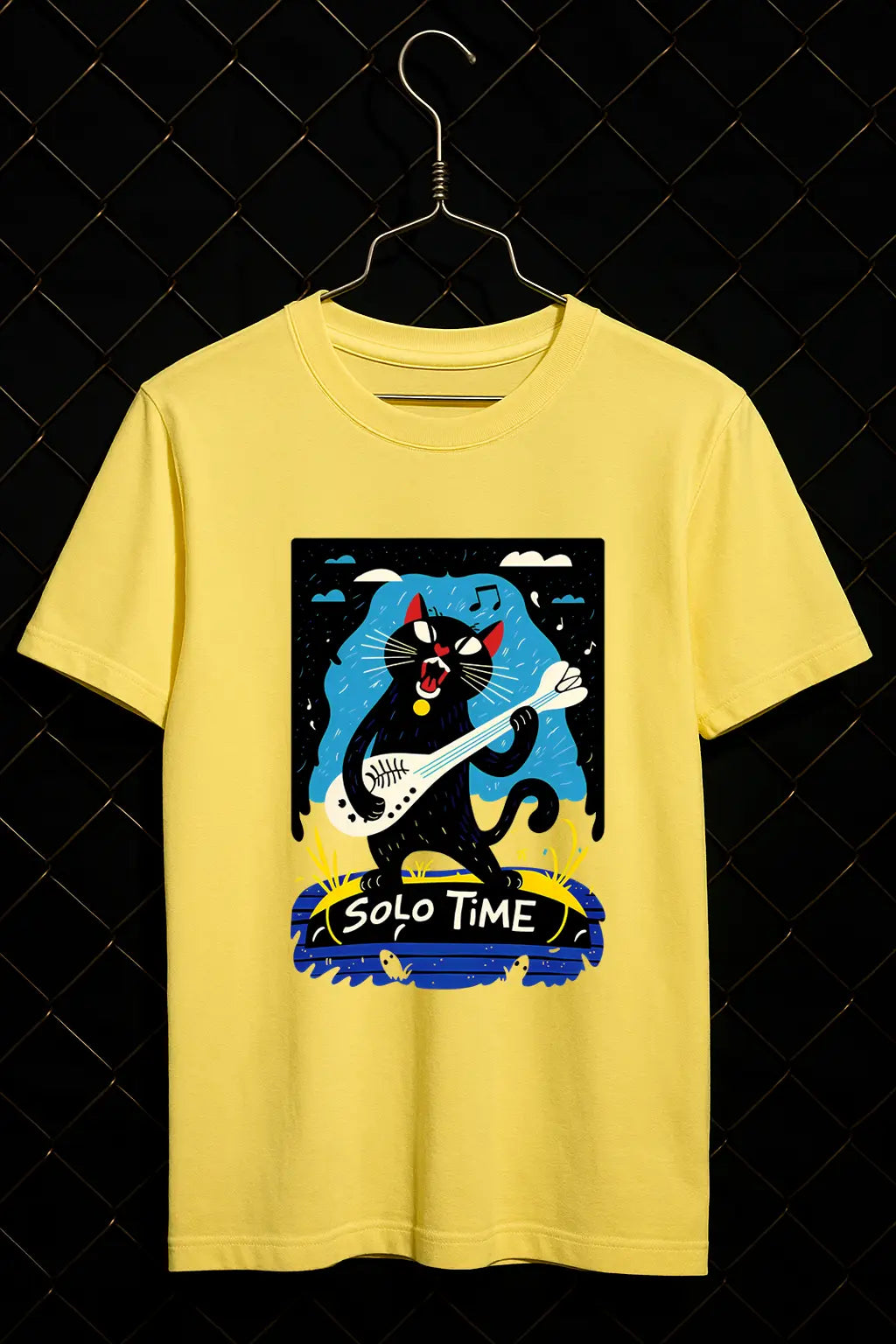 Solo Time Cat Design T-shirt